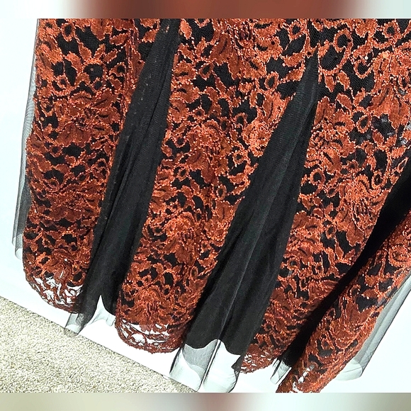 Candalate Copper & Black Formal Dress,  sz M - Picture 3 of 6